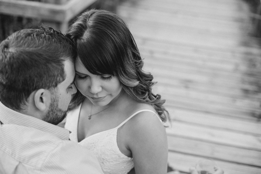 beautiful portrait of a couple very in love during an engagement session with beautiful outfits Best Tips